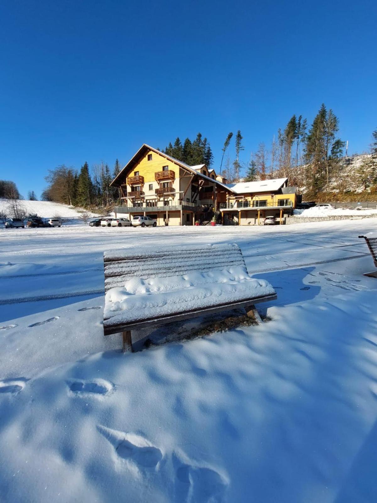 Hotel L'Etang Du Moulin By Celine Bonnétage Buitenkant foto